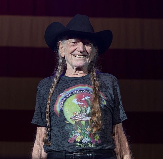 Willie Nelson opens up about terrifying health scare – “ain’t nothing to laugh at, that’s for sure”